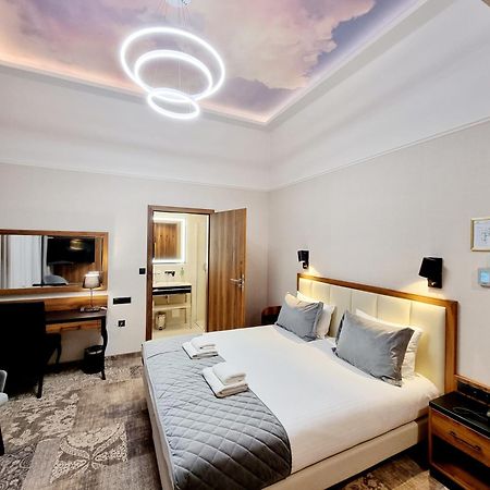 Sky Hotel 克拉科夫 外观 照片