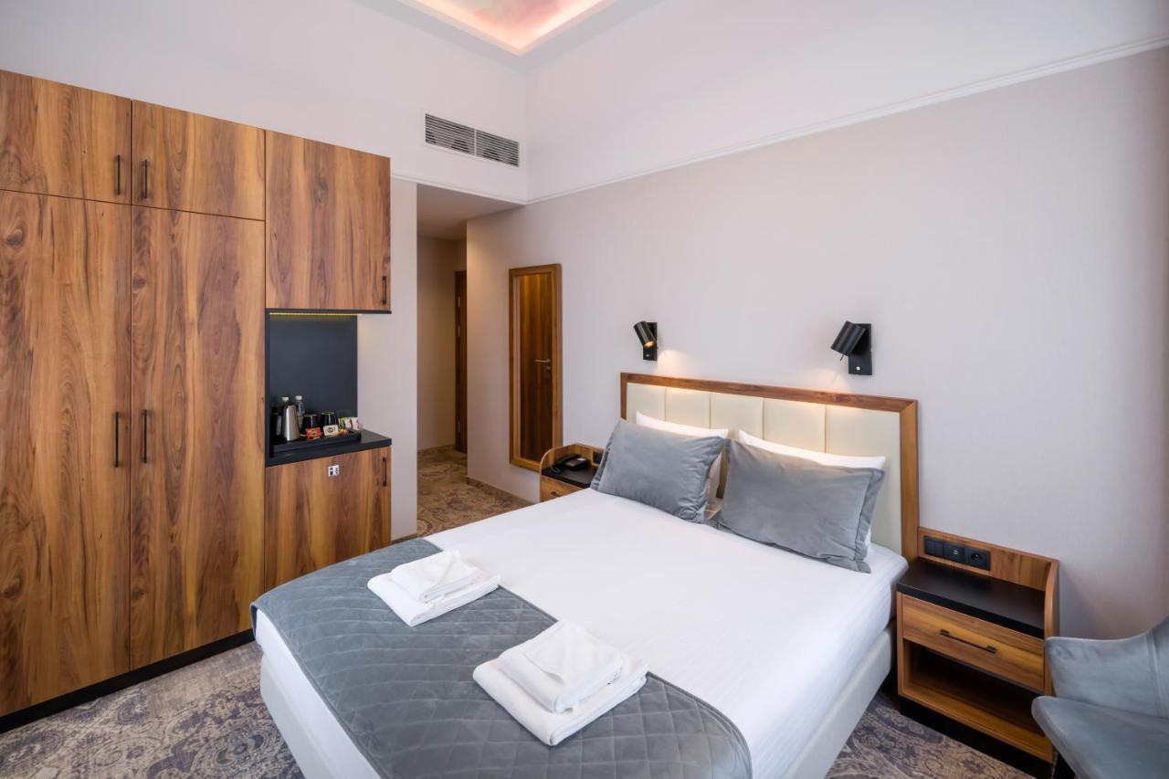 Sky Hotel 克拉科夫 外观 照片