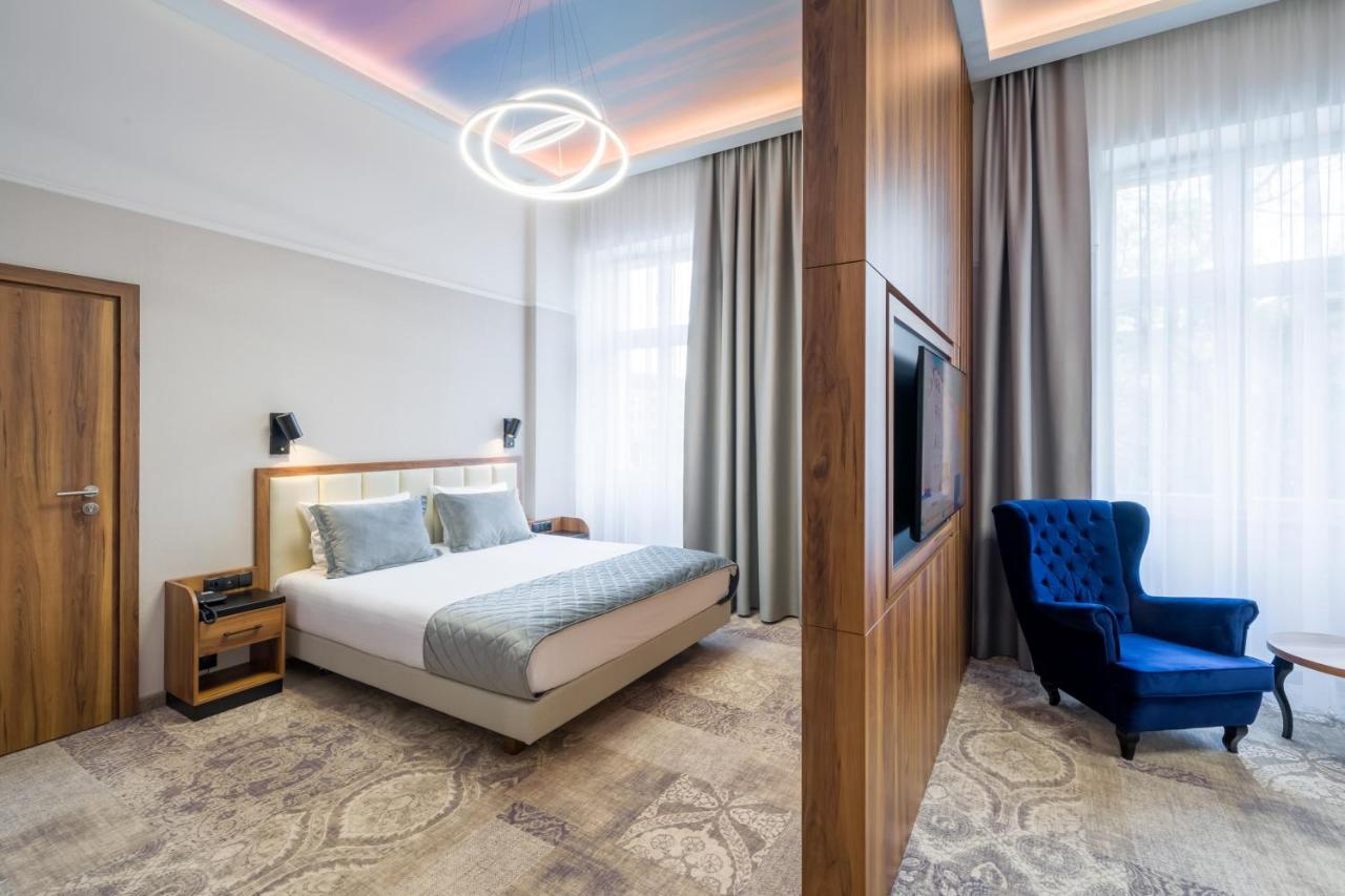 Sky Hotel 克拉科夫 外观 照片