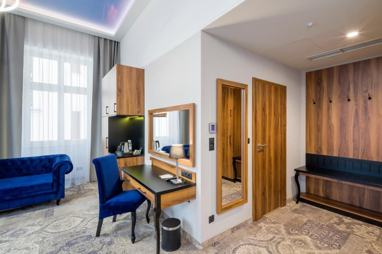 Sky Hotel 克拉科夫 外观 照片