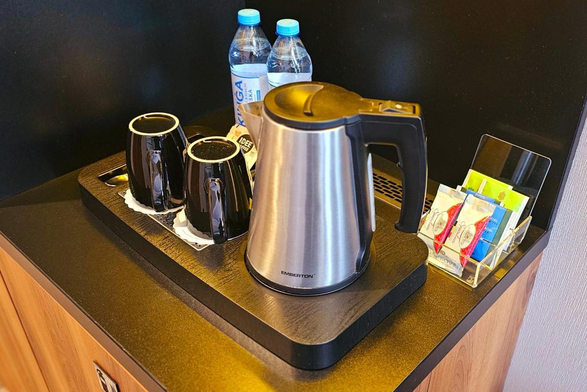 Sky Hotel 克拉科夫 外观 照片
